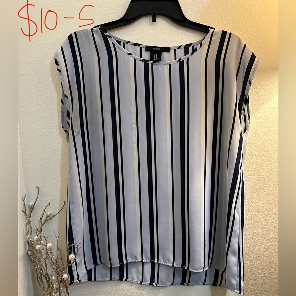 Forever 21 Top